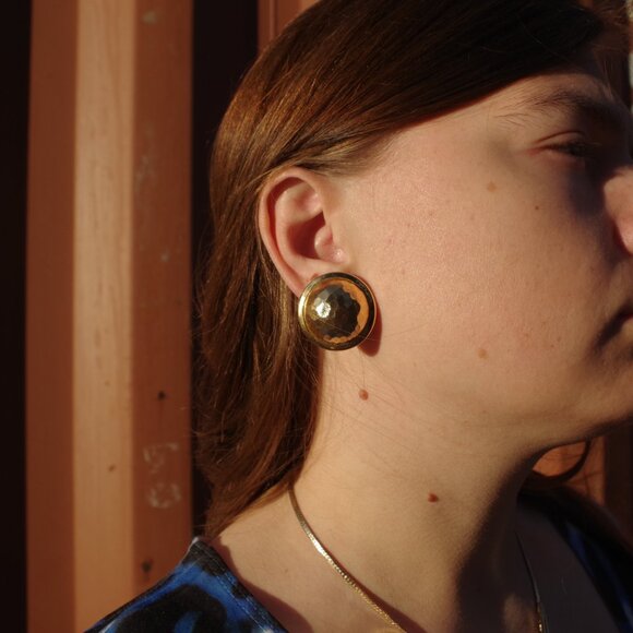 Big Round Clip On 50s Earrings - Picture 1 of 7
